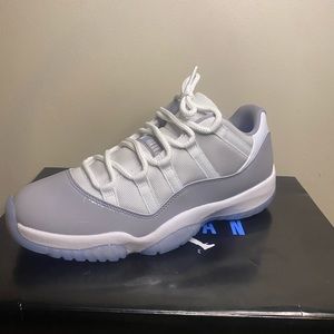 Air Jordan 11 Retro Low